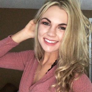 Meet your Posher, Alisha